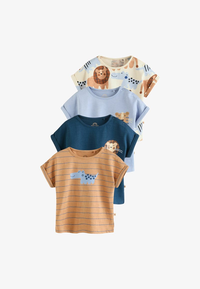 Quattro t-shirt per neonati a maniche corte con stampe di animali, tra cui leoni, un cane blu e un gatto nei colori beige, azzurro, blu scuro e arancione.