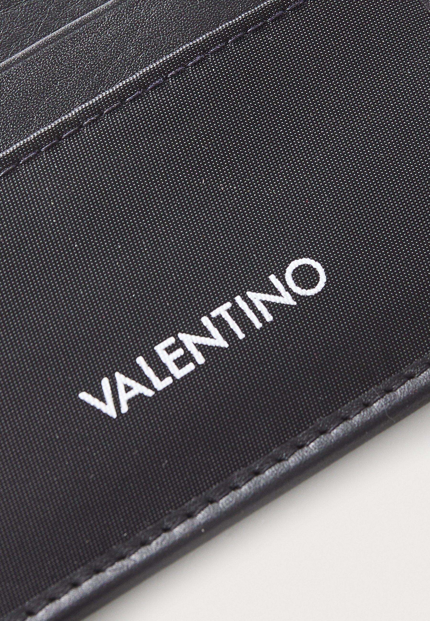 Valentino Bags KYLO CREDIT CARD CASE UNISEX - Wallet - nero/black Valentino Bags KYLO CREDIT CARD CASE UNISEX - Wallet - nero/black