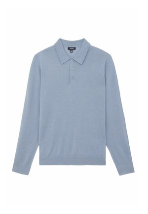 Jasnoniebieska długa koszulka polo z rękawami, z usztywnionym kołnierzykiem, trzema guzikami z przodu oraz ściągaczami na mankietach i dole. Gładka struktura.