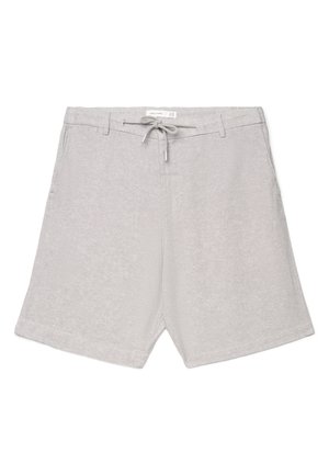 Hellgraue Leinen-Shorts mit Kordelzug am Bund, Gürtelschlaufen und Seitentaschen, flach auf weißem Hintergrund liegend.