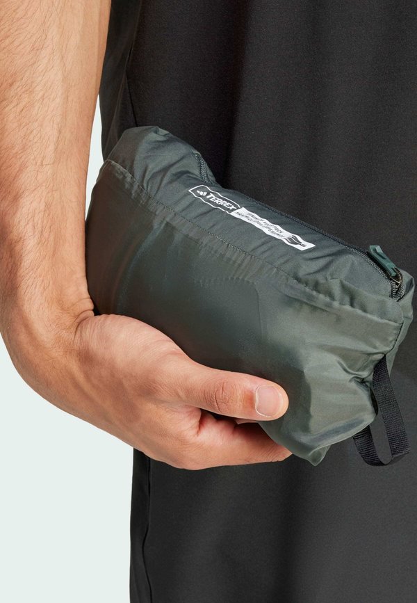 MULTI 2.5-LAYER RAIN.RDY - Outdoor jacket - legend ivy   olive strata2