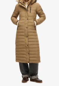 Superdry & Co Abrigo de invierno - brown