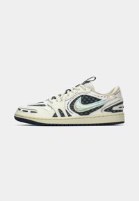 Atlasīts, sail/metallic silver-coloured/coconut milk/anthracite/smoke grey