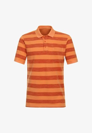 Pomarańczowa koszulka polo z krótkim rękawem w poziome paski w ciemniejszym odcieniu. Posiada zapięcie na trzy guziki oraz małą kieszonkę na piersi.