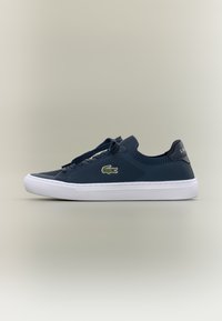 Nem kiválasztott, navy/white