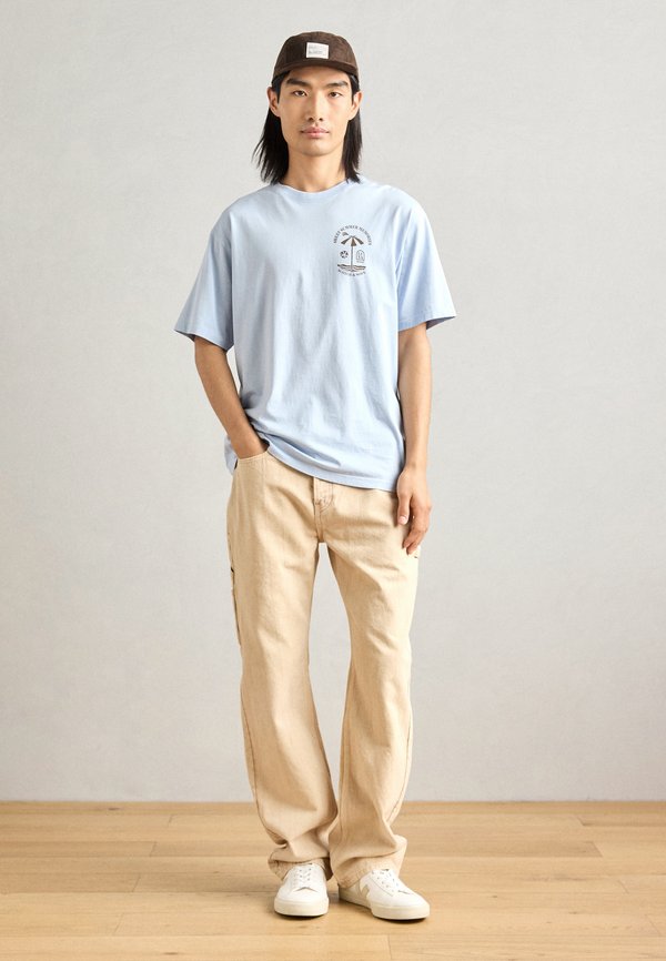 REGULAR FIT FRONT AND BACK ARTWORK - Print T-shirt3