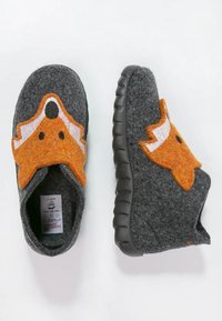 Gray felt slippers with an orange fox face design. Features a rubber sole, rounded shape, and stitched accents on the front.