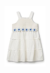 Weißes Baumwollkleid mit geschnürtem Oberteil und verstellbaren Trägern. Verfügt über blaue gehäkelte Blumen am Oberteil und einen mehrlagigen Volantrock.
