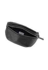 Borsa da toiletta nera in pelle con forma strutturata, dotata di chiusura con zip e etichetta interna. Superficie texture con leggero lucido.