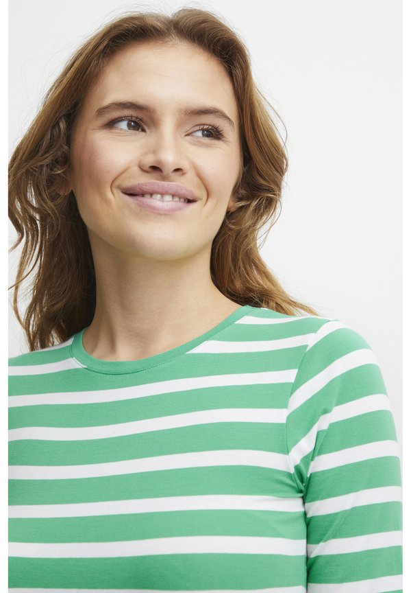 BYPAMILA - Print T-shirt4