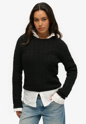- Sweter