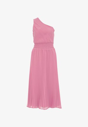 Ráncelt, egy vállon hordható ruha puha rózsaszín szövetből. Smockolt derékrésszel, lebegő sziluettel és térd alá érő szegéllyel rendelkezik. Simább textúra.