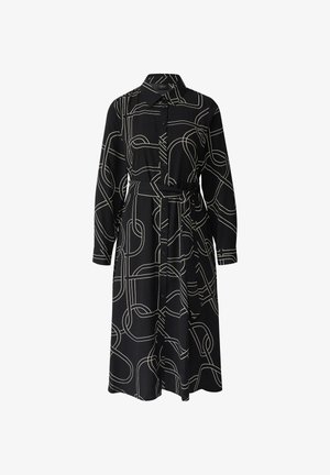 Černé šaty košilového typu s knoflíkovým zapínáním vpředu, dlouhými rukávy, vypasovaným pasem a kontrastním bílým abstraktním vzorem. Hladká textura látky.