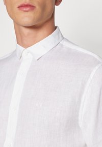 Armani Exchange CAMICIA - Hemd - white