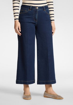 CROPPED WIDE LEG - Flared Jeans - blu
