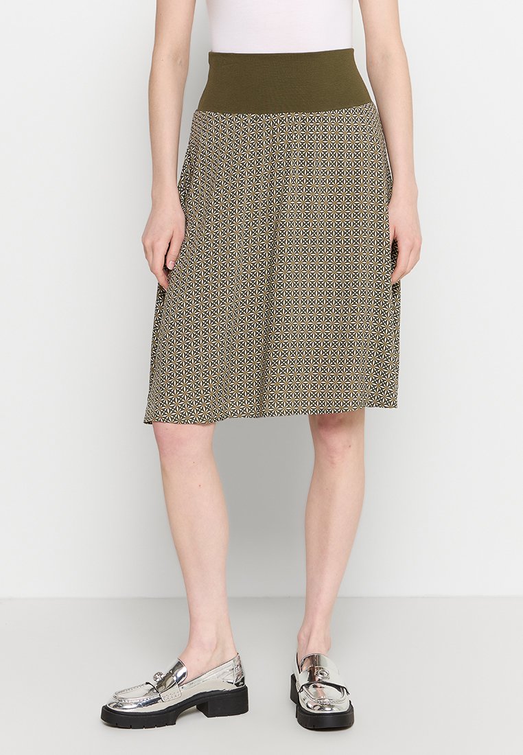 Damart A-lijn rok olijfgroen Damart A-lijn rok olijfgroen