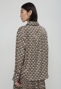 Calliope FANTASIA - Camicia - variante