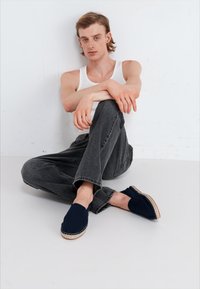 Jack & Jones JFWREGENT - Espadrilles - navy blazer