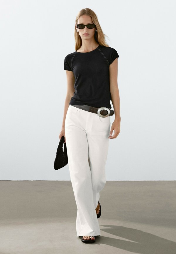 SHORT SLEEVE WITH CONTRAST SEAMS - Basic T-shirt3