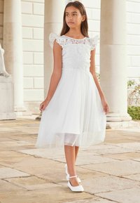 Lipsy REGULAR FIT - Cocktailklänning - ivory