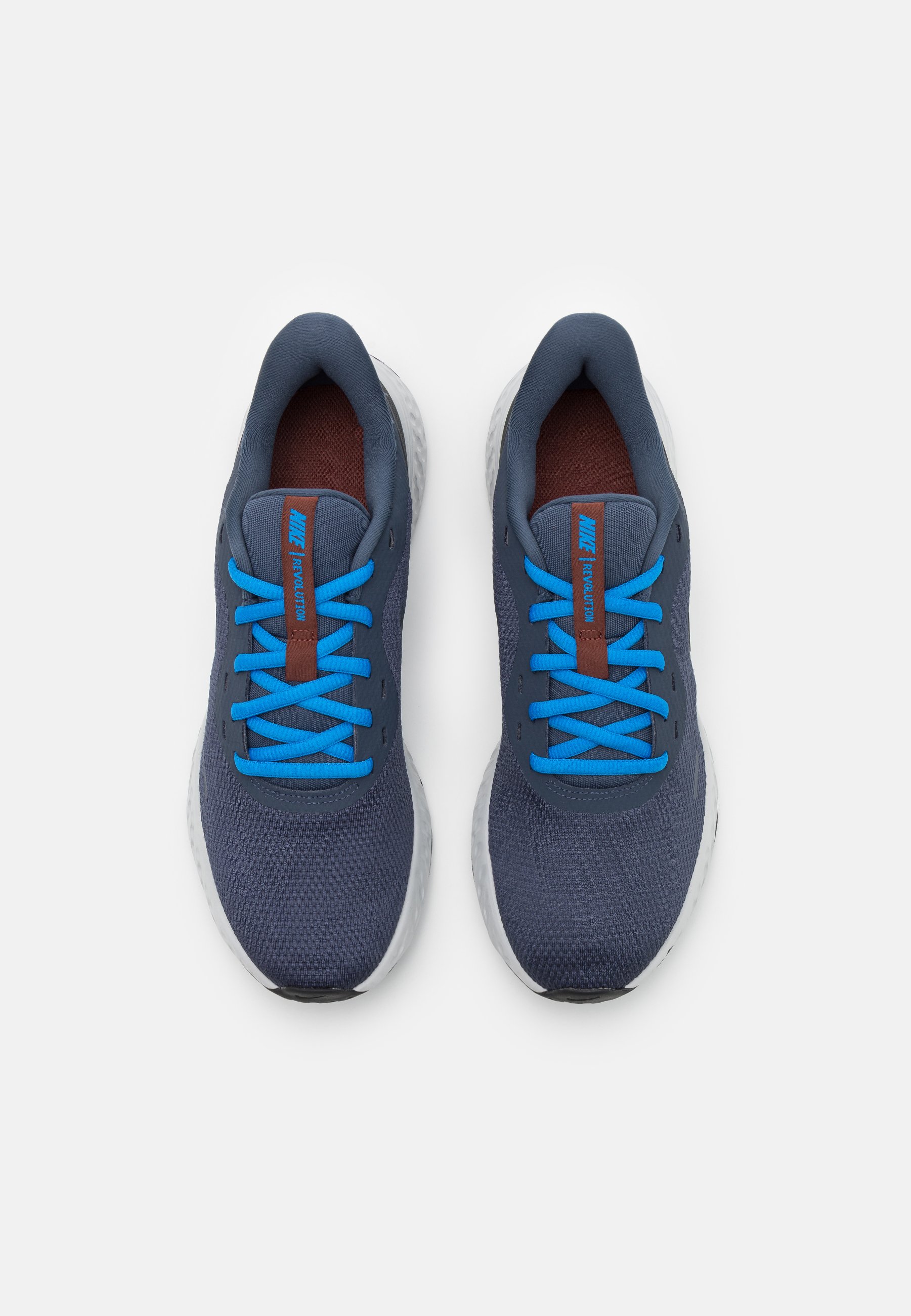 Nike Performance REVOLUTION 5 - Neutral 