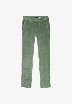 Pantalon homme vert en velours côtelé coupe ajustée avec poches avant, passants pour ceinture et fermeture par bouton à la taille.