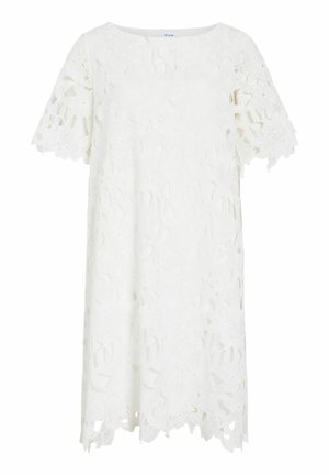 Hvid kortærmet blondekjole med blomsterudskæringsmønstre, bølgekant på ærmer og søm samt rund halsudskæring.