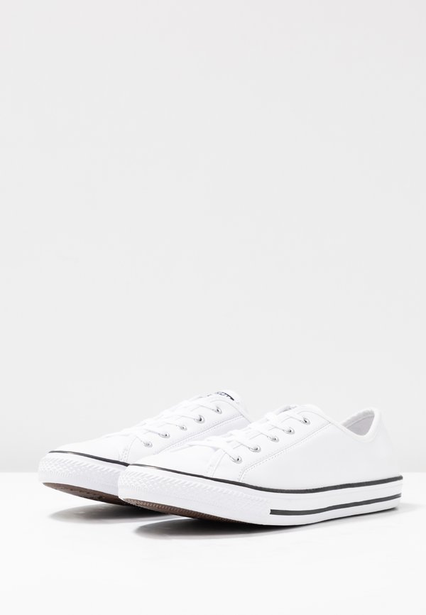 CHUCK TAYLOR ALL STAR DAINTY BASIC  - Trainers3
