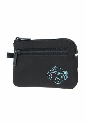 Petite pochette noire zippée avec deux compartiments et une illustration d’un crabe bleu dans le coin avant droit.