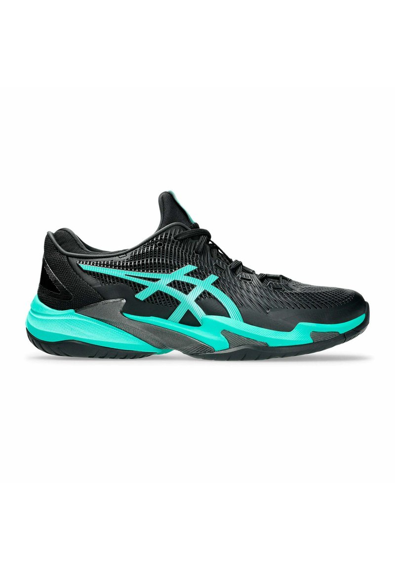Chaussure de sport noire avec semelle et logo turquoise, dessus en mesh et fermeture à lacets, conçue pour les activités sportives ou la course.