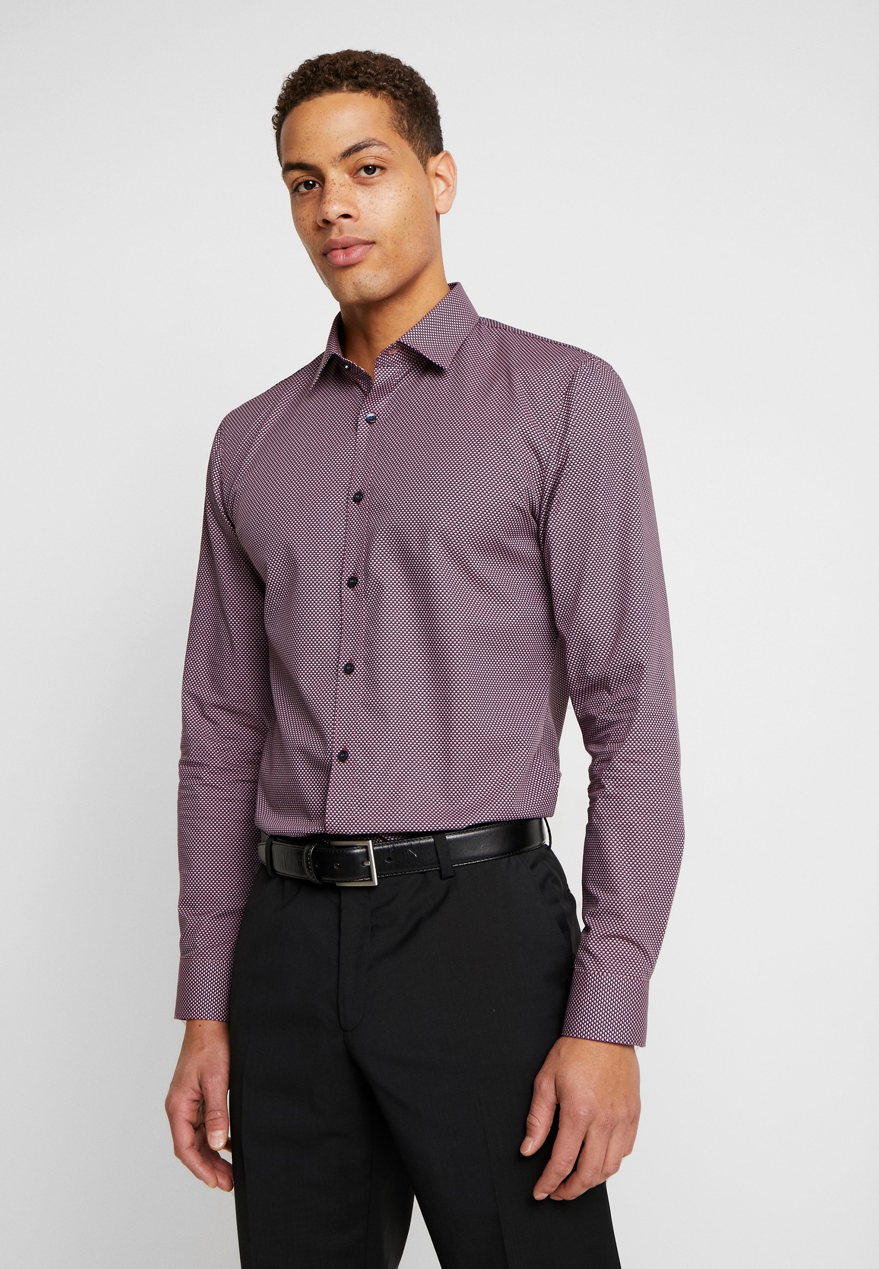 OLYMP OLYMP NO.6 SUPER SLIM FIT Finskjorte rot Zalando.no OLYMP OLYMP NO.6 SUPER SLIM FIT Skjorte grey Zalando.no