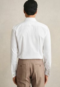 Reiss REGULAR FIT - REMOTE DOUBLE  - Businesshemd - white