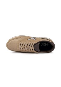 MUNICH DASH - Sneakers basse - beige