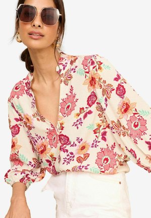 V NECK 3/4 SLEEVE THROUGH REGULAR FIT - Blouse - ivory white