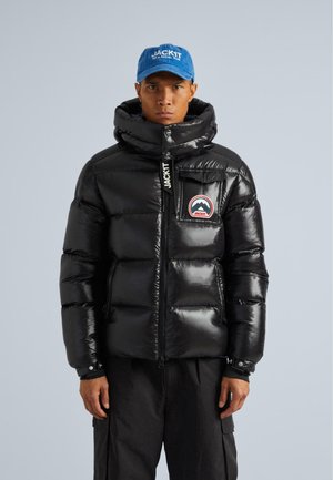 Winterjacke - black
