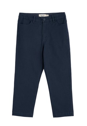 Pantalon droit bleu marine avec bouton à l'avant, fermeture éclair et passants pour ceinture, posé à plat sur un fond blanc.