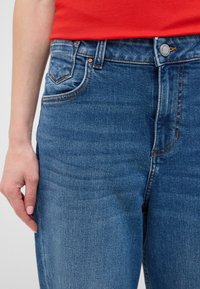 Mustang - Jeansy Zwężane