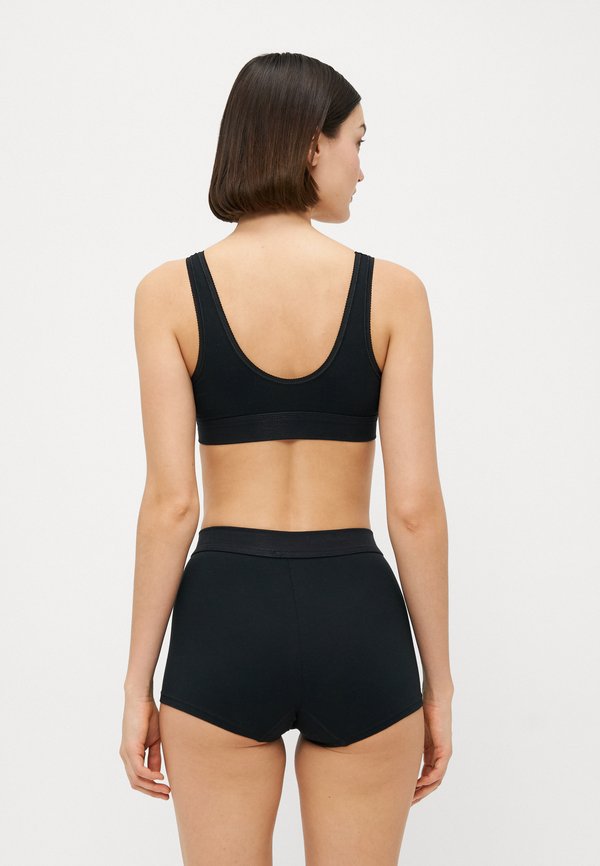 DOUBLE COMFORT SHORT - Briefs4