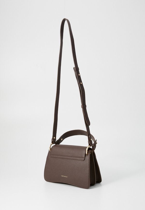 ME - Handbag - brunette3