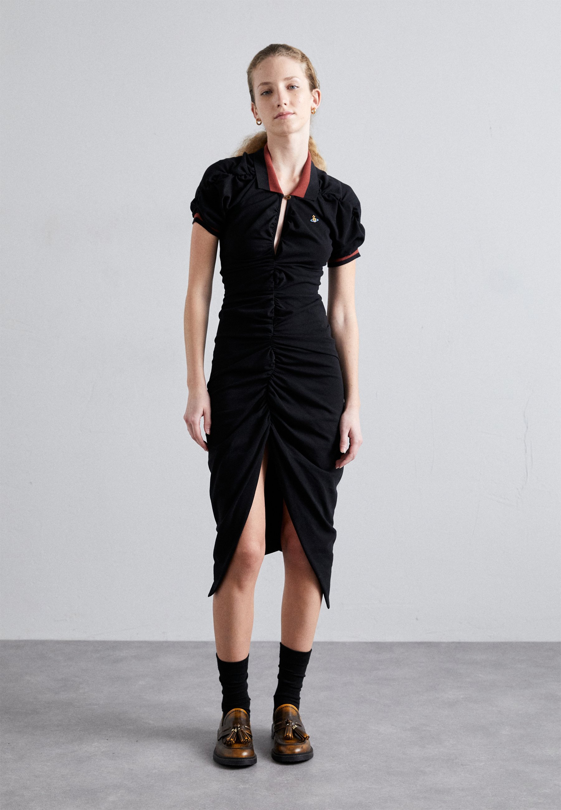 ★送関込み★Vivienne Westwood pulling gathered pique dress Pulling gathered cotton piqué midi dress in grey - Vivienne