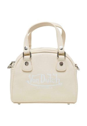 Weiße Handtasche aus Kunstleder in runder Form, mit doppelten Griffen oben, silbernen Beschlägen und einem Logo-Detail auf der Vorderseite. Verfügt über einen Reißverschluss.