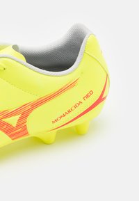 Mizuno MONARCIDA NEO III SELECT - Jalkapallokengät kiinteälle alustalle - safety yellow/fiery coral 2