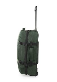 Bolsa de viaje verde enrollable con una tela texturizada, apertura con cremallera en la parte superior, correas ajustables y un mango retráctil para un transporte fácil.