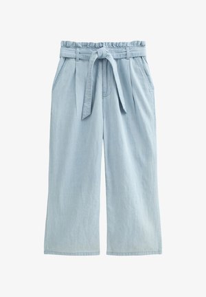 Jasnoniebieskie spodnie typu wide-leg wykonane z miękkiego materiału, z elastycznym paskiem w talii, przednimi kieszeniami i luźnym krojem.
