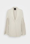 VMMISCHA LOOSE CAPE - Bleizers - silver lining