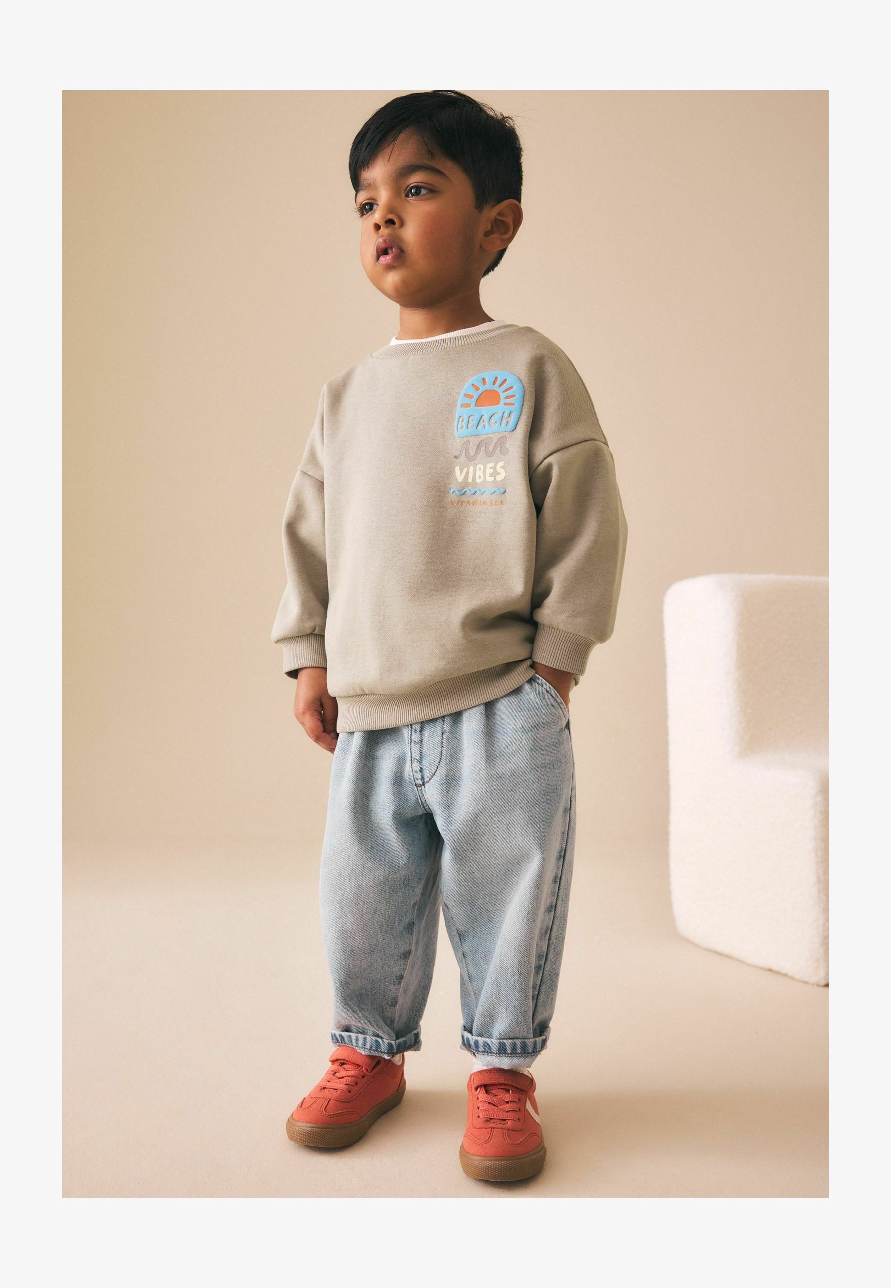 NEXT Ragazzo - Confezione Da 2 T-Shirt A Maniche Lunghe Per Pelle Sensibile - Must-Have Senza Tempo, Cotone Morbido, Brand Inglese