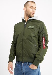 Alpha Industries - HOOD - Bomber tipa jaka - dark green Miniatūras attēls 1