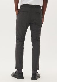 Matinique Chino kalhoty - grey