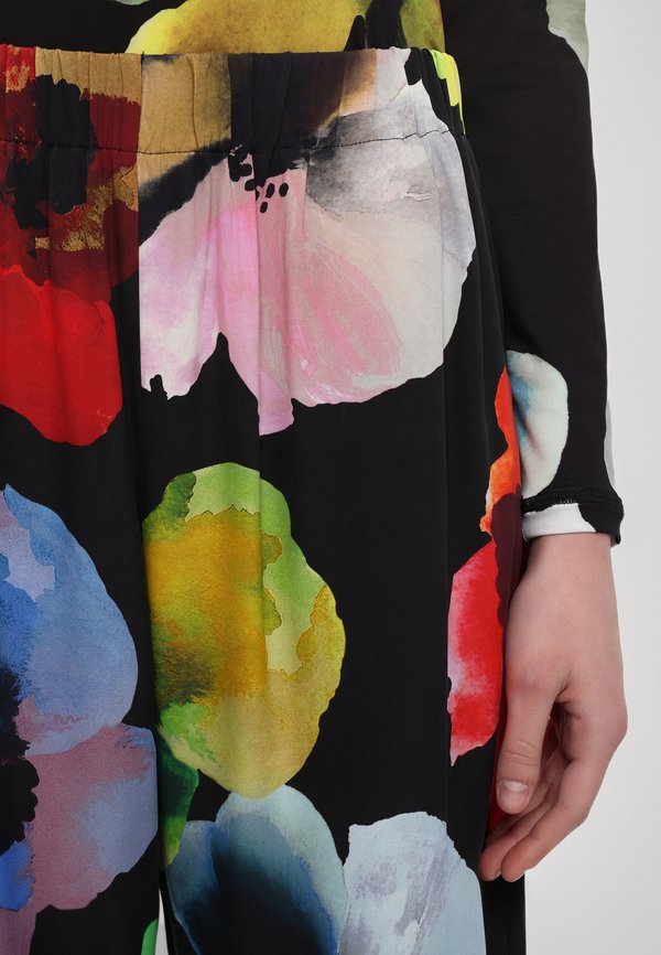 LONG PANTS - Trousers - watercolor bloom3