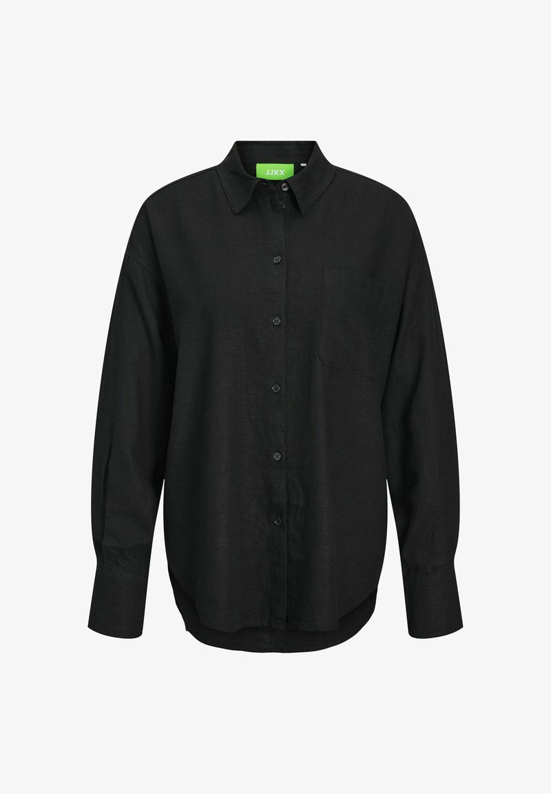 Juodas lininis marškinis su mygtukais, turi apykaklę, ilgas rankoves, vieną krūtinės kišenę ir laisvą kirpimą su kreivai nupjauta apatine dalimi.